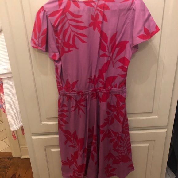Old navy flutter sleeves Hawaiian dress small - Picture 2 of 3